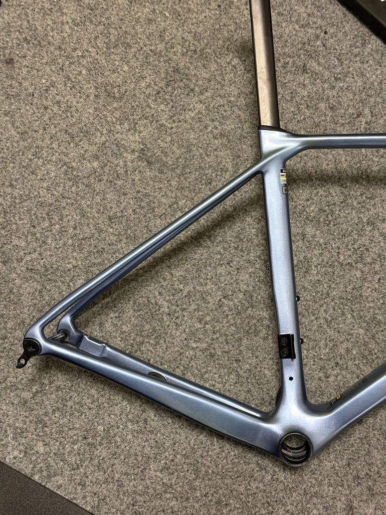 Giant TCR Advanced 0 2025 Frameset 2025 Road & Gravel usato, Blu — immagine 2 di 11
