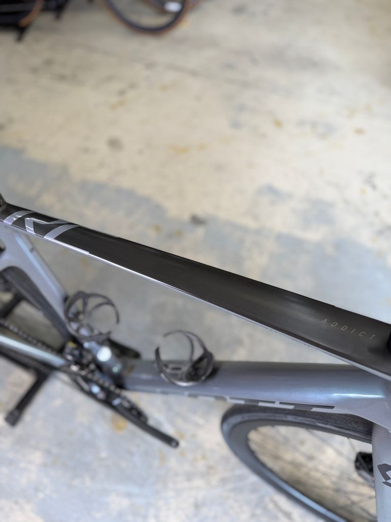 Brugt Scott Addict RC 15 2024 2024 Road & Gravel — billede 14 af 24