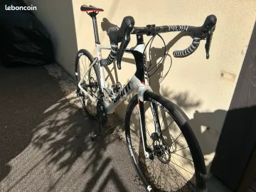 Used Giant Defy Advanced 3 2019 2019 Road & Gravel, White — image 2 of 9