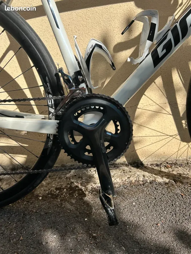 Gebrauchtes Giant Defy Advanced 3 2019 2019 Road & Gravel, Weiß — Bild 5 von 9