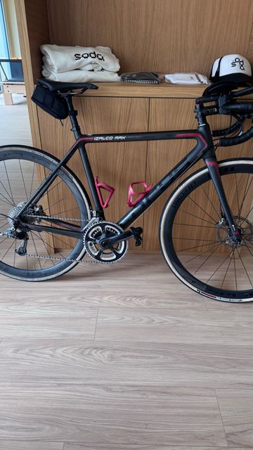 Gebrauchtes Focus Izalco SRAM Red 2017 Road & Gravel