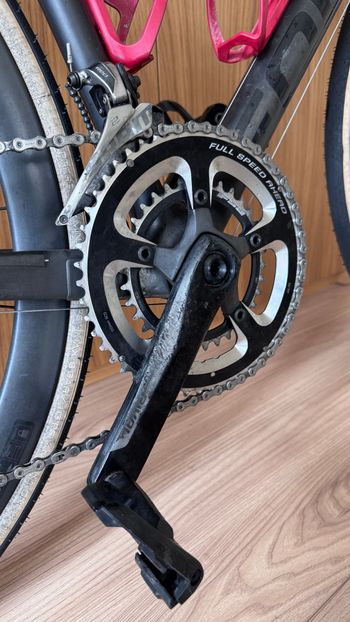 Używany Focus Izalco SRAM Red 2017 Road & Gravel — zdjęcie 3 z 12
