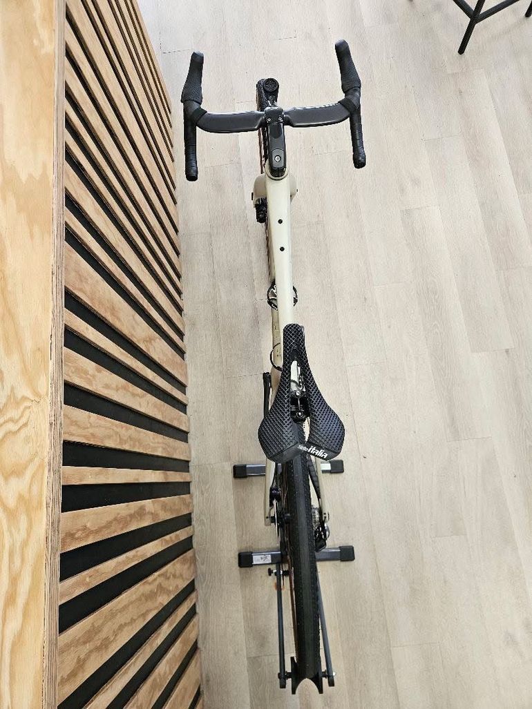 Použité Enve Bikes MOG Shimano Dura Ace Di2 2024 Road & Gravel — obrázek 6 z 8