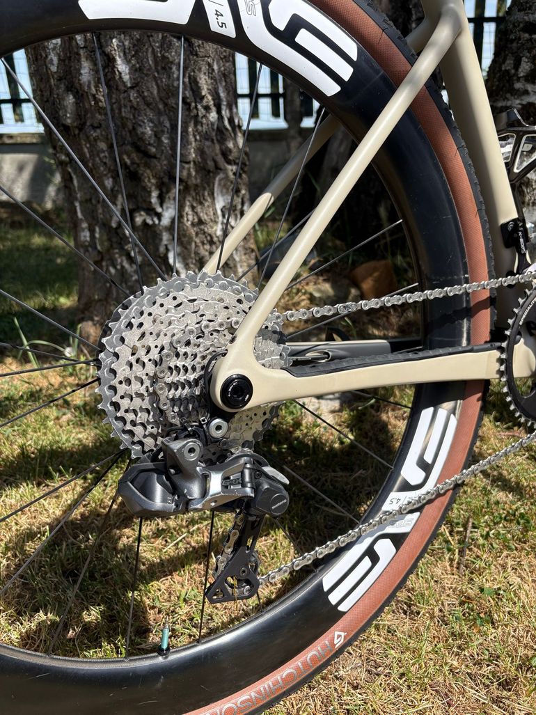 Brugt Enve Bikes MOG Shimano Dura Ace Di2 2024 Road & Gravel — billede 13 af 14