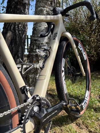 Brugt Enve Bikes MOG Shimano Dura Ace Di2 2024 Road & Gravel — billede 12 af 14