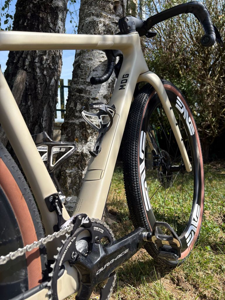 Brugt Enve Bikes MOG Shimano Dura Ace Di2 2024 Road & Gravel — billede 12 af 14