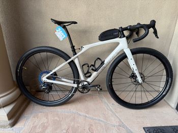 Used Specialized Diverge STR Frameset 2024 Road & Gravel, White — image 1 of 3