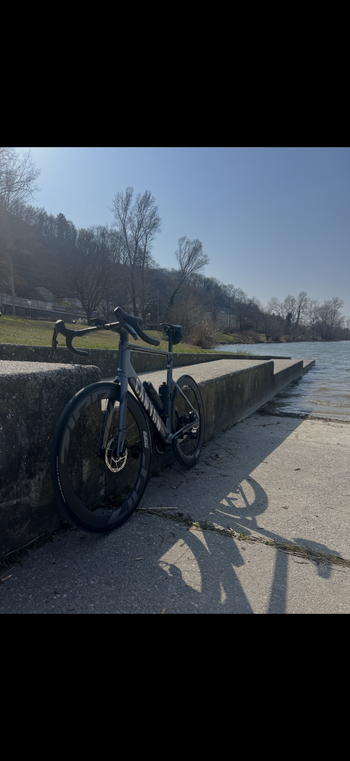 Canyon Aeroad SRAM Force 2025 Road & Gravel d'occasion — image 3 sur 3