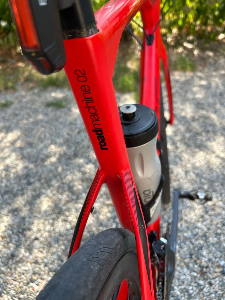 Tweedehands BMC roadmachine 02 2017 Frameset 2017 Road & Gravel — afbeelding 10 van 16