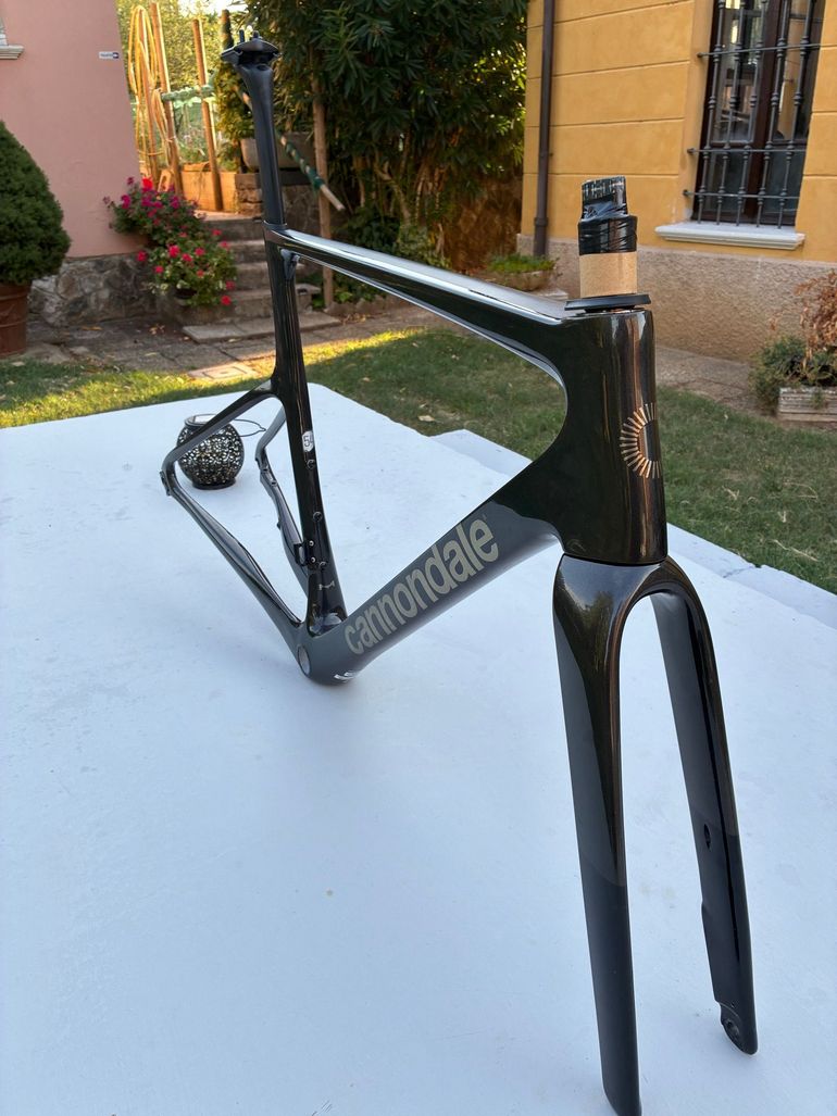 Gebrauchtes Cannondale SuperSix EVO Frameset 2025 Road & Gravel, Hellgrau — Bild 6 von 7