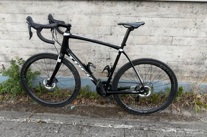 Trek Domane SL 6 Disc 2017 2017 Road & Gravel d'occasion