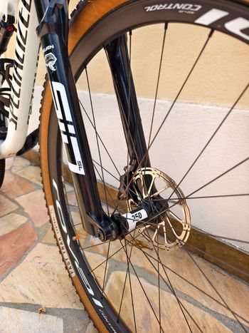 Specialized Epic Expert 2023 2023 Mountainbike d'occasion — image 11 sur 13