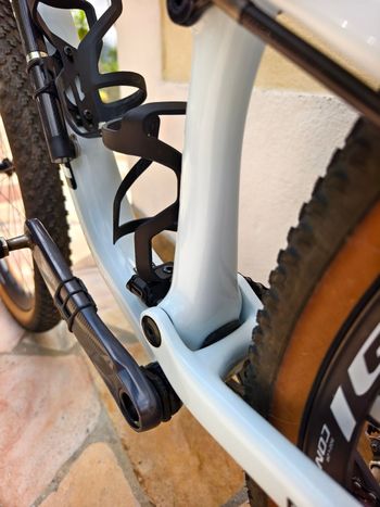 Specialized Epic Expert 2023 2023 Mountainbike d'occasion — image 5 sur 13