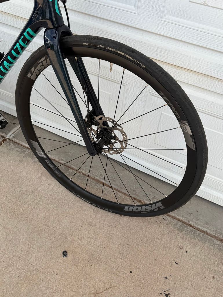 Used Specialized Ruby Sport 2019 2019 Road & Gravel, Blue — image 4 of 6