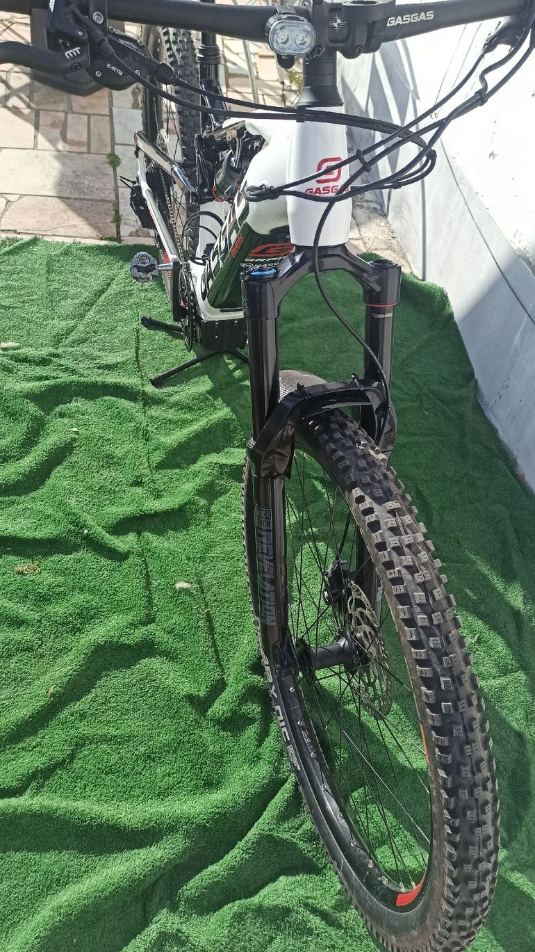 GASGAS G TRAIL 2.0 2023 2023 Mountainbike usato, Bianco — immagine 11 di 11