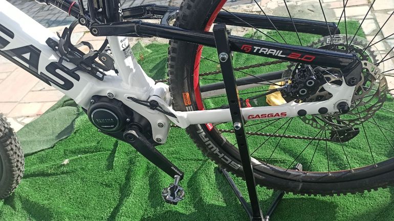GASGAS G TRAIL 2.0 2023 2023 Mountainbike usato, Bianco — immagine 2 di 11