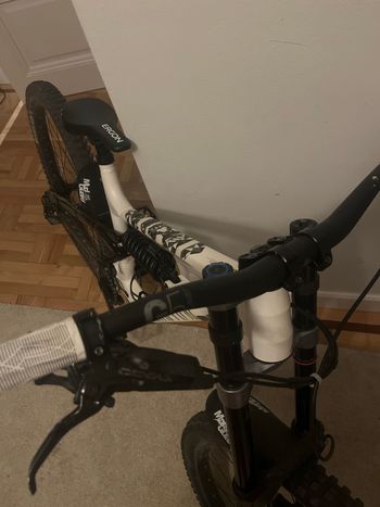 Używany Canyon Torque DH CLLCTV 2025 2025 Mountainbike — zdjęcie 4 z 4