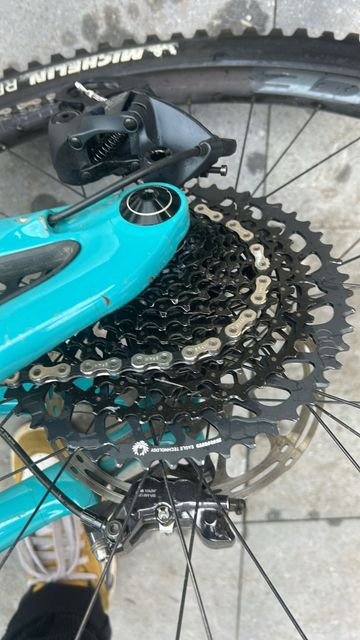 Tweedehands Yeti SB150 T1 2022 2022 Mountainbike — afbeelding 4 van 4
