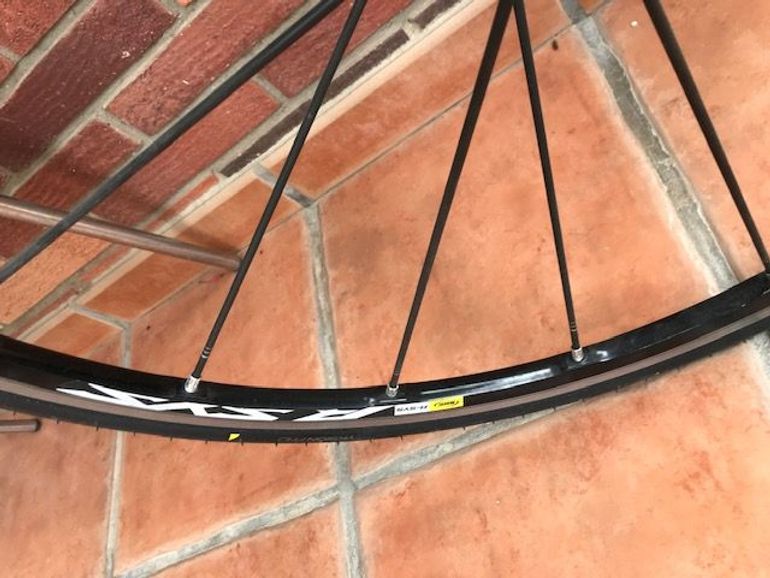 Trek Madone 7 2015 Road & Gravel usato, Verde — immagine 5 di 12