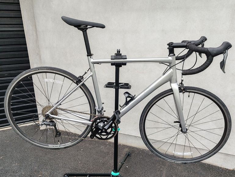 Cannondale CAAD Optimo 4 2022 2022 Road & Gravel d'occasion — image 1 sur 6