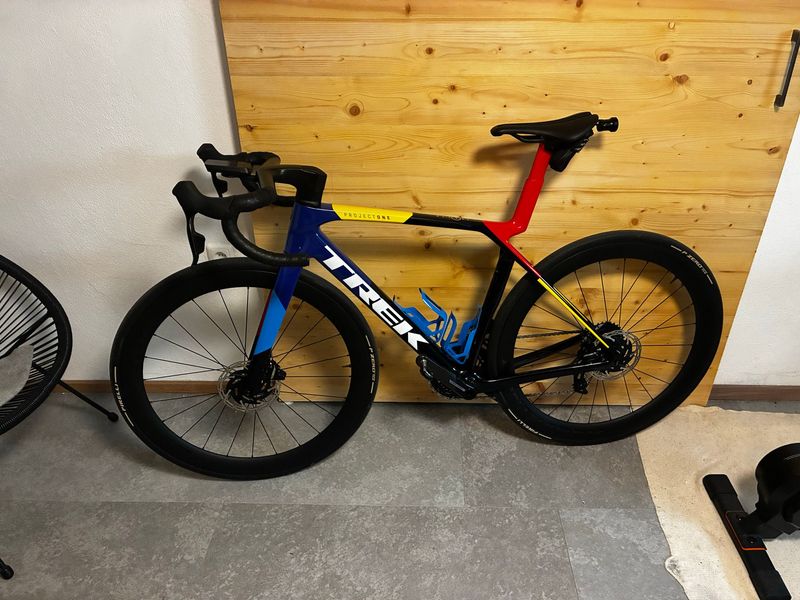Used Trek Madone SLR 7 AXS Gen 8 2025 2025 Road & Gravel