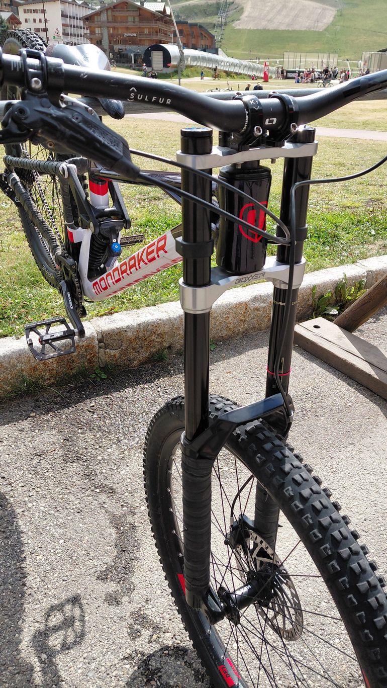 Used Mondraker SUMMUM 2022 2022 Mountainbike, White — image 3 of 4