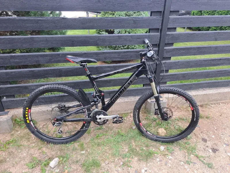 Używany CUBE STEREO 140 HPA Race 27.5 2017 2017 MTB