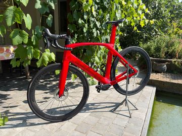 Used Trek Madone SL 6 2022 2022 Road & Gravel