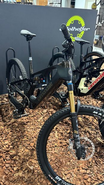 Used Cannondale Moterra SRAM XX1 Eagle AXS 2025 Mountainbike, Black — image 9 of 10