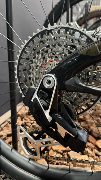 Used Cannondale Moterra SRAM XX1 Eagle AXS 2025 Mountainbike, Black — image 6 of 10
