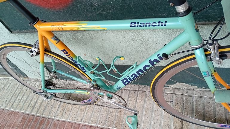 Bianchi Custom Other Campagnolo 1999 Road & Gravel usato, Verde — immagine 6 di 6