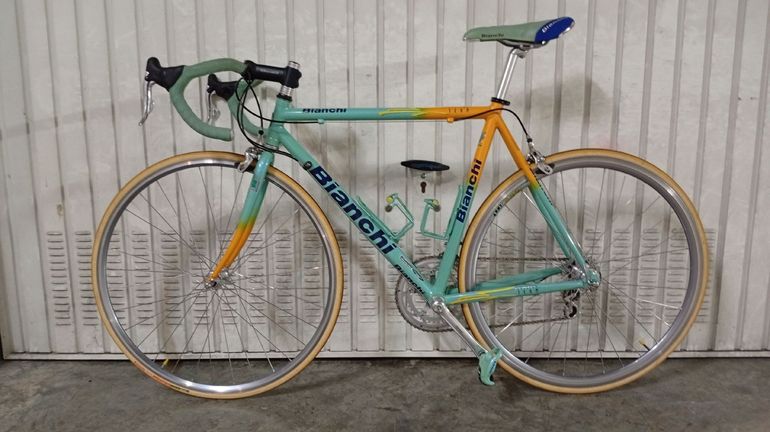 Bianchi Custom Other Campagnolo 1999 Road & Gravel usato, Verde — immagine 2 di 6