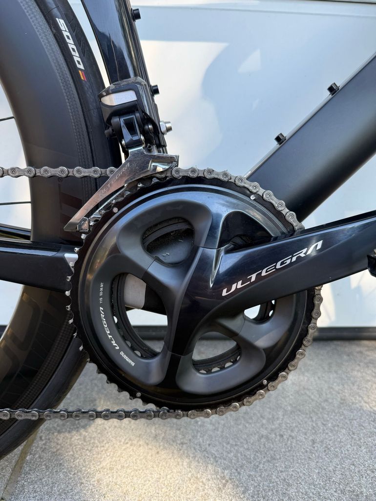 Brugt Canyon Aeroad CF SL 8.0 Di2 2019 2019 Road & Gravel — billede 4 af 8
