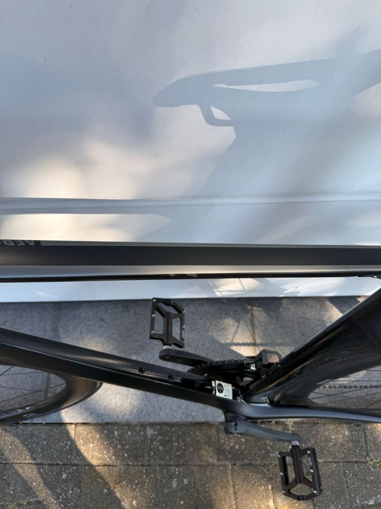 Brugt Canyon Aeroad CF SL 8.0 Di2 2019 2019 Road & Gravel — billede 8 af 8