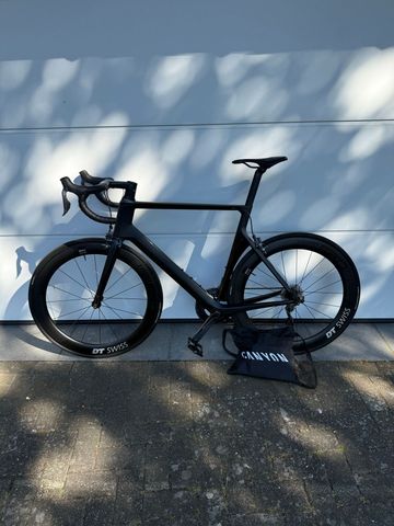 Used Canyon Aeroad CF SL 8.0 Di2 2019 2019 Road & Gravel