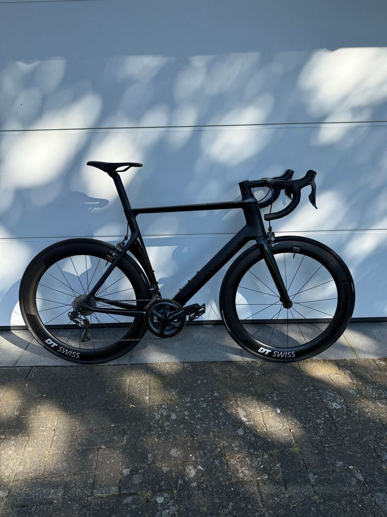 Brugt Canyon Aeroad CF SL 8.0 Di2 2019 2019 Road & Gravel — billede 2 af 8