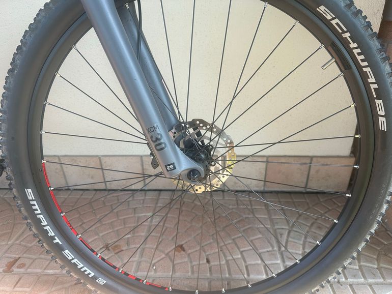 Used CUBE Shimano Deore 2022 Mountainbike, Light Gray — image 6 of 8