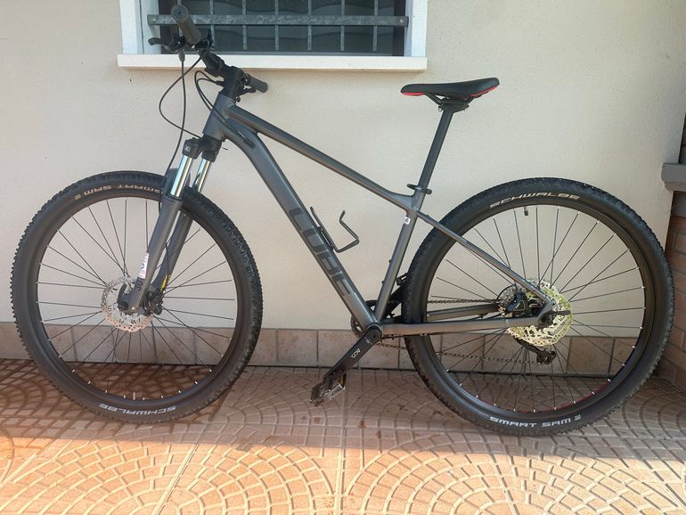 Used CUBE Shimano Deore 2022 Mountainbike, Light Gray — image 2 of 8