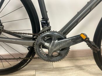 Käytetty Scott Addict 10 disc 2021 2021 Road & Gravel — kuva 3 / 4
