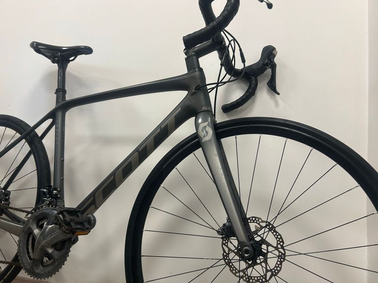 Käytetty Scott Addict 10 disc 2021 2021 Road & Gravel — kuva 4 / 4