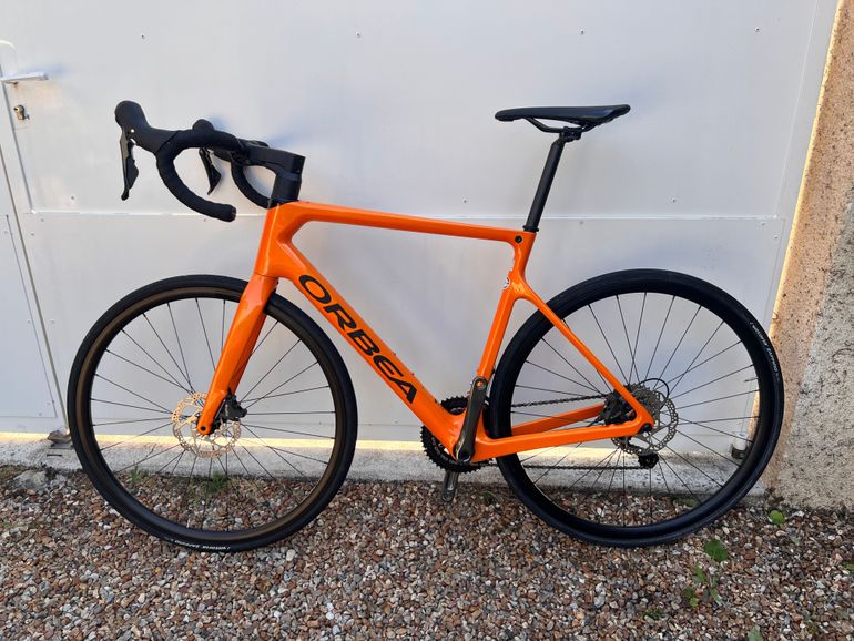 Gebrauchtes Orbea ORCA M40 2021 2021 Road & Gravel, Orange — Bild 1 von 9