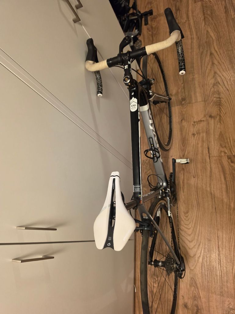 Used Cervélo RS Shimano Ultegra 2011 Road & Gravel, Light Gray — image 5 of 17