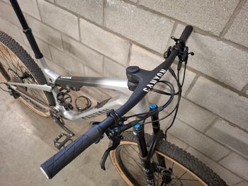 Brugt Canyon Lux Trail CF 7 2025 2025 Mountainbike — billede 10 af 16