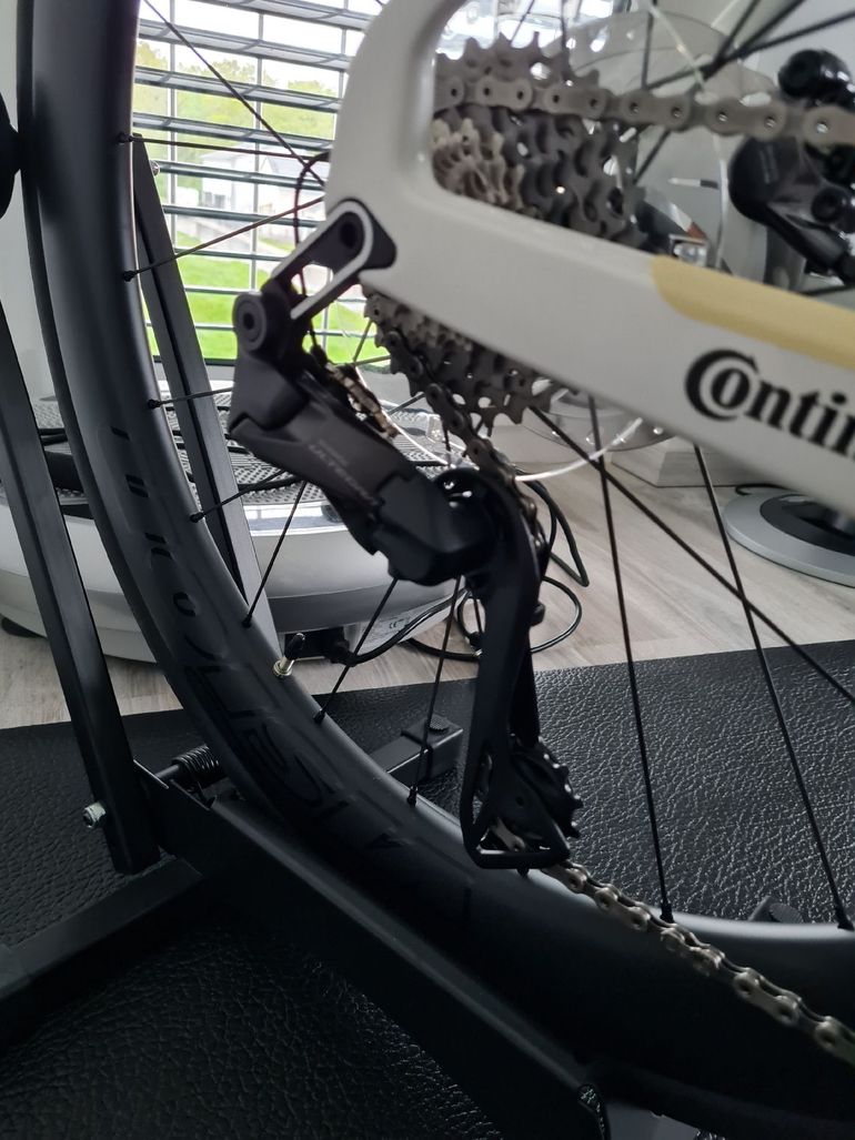 Used Merida Reacto Team Pearl Di2/Powermeter 2024 Road & Gravel, White — image 7 of 14
