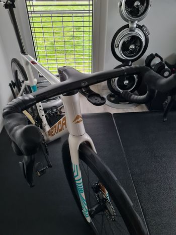Used Merida Reacto Team Pearl Di2/Powermeter 2024 Road & Gravel, White — image 10 of 14