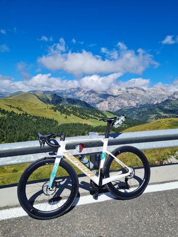 Used Merida Reacto Team Pearl Di2/Powermeter 2024 Road & Gravel, White — image 2 of 14