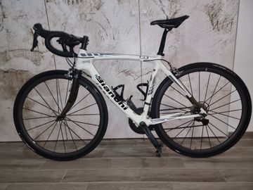 Bianchi 928 Carbon C2C 2011 Road & Gravel usato, Bianco — immagine 2 di 4
