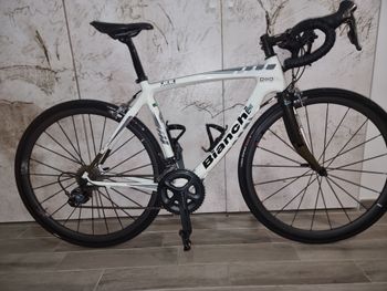 Brugt Bianchi 928 Carbon C2C 2011 Road & Gravel — billede 1 af 4