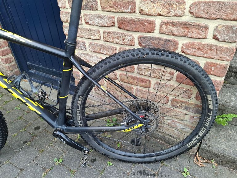 Gebrauchtes Scott scale shimano deore xt de +-9, 5kg 2016 Mountainbike, Schwarz — Bild 4 von 7