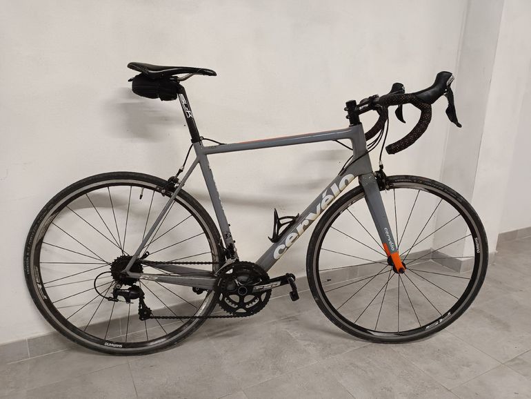 Used Cervélo R2 Shimano 105 2018 Road & Gravel, Light Gray — image 2 of 3